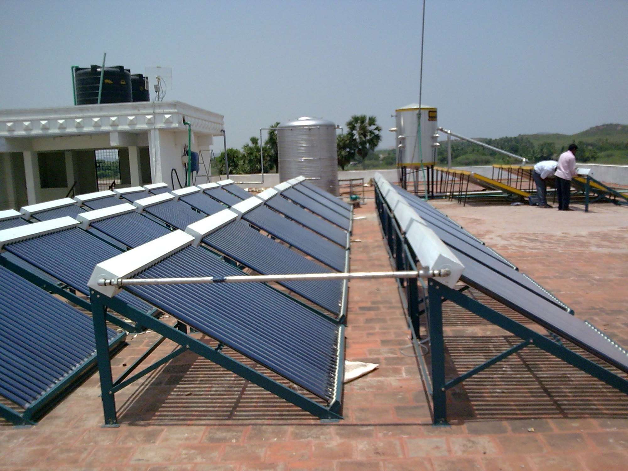 Benefits of Installing a Rooftop Solar System with Milestone Solar