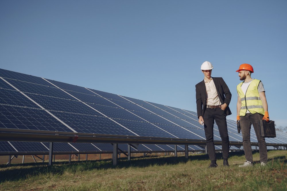 On-Grid vs Off-Grid Solar System: Which One Is Right for You in 2026?